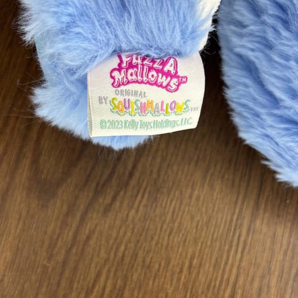 🔥🔥🔥Squishmallows Fuzzy Blue Slippers Size: 11-12 Toddler Unisex🔥🔥🔥 - Picture 2 of 9